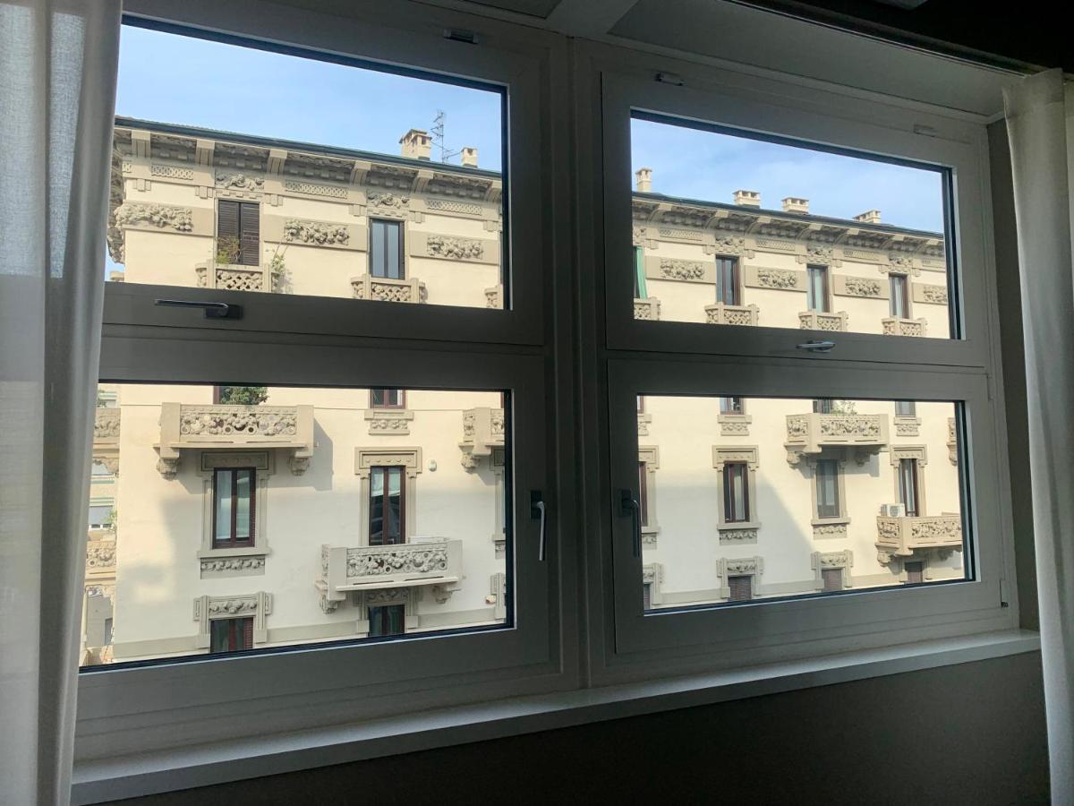 New High Quality In The Center Of Apartment Mailand